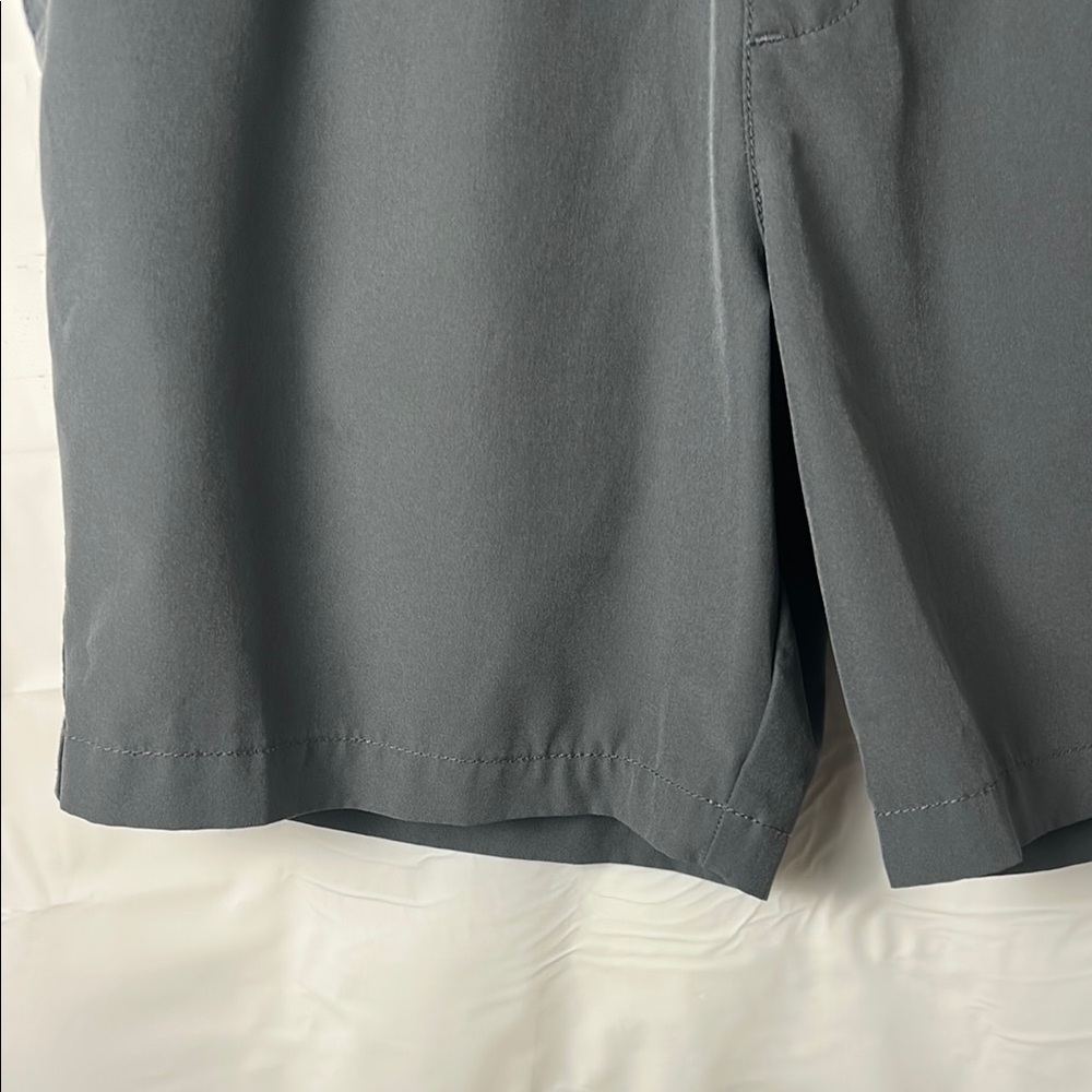 Hollister Charcoal Everyday Shorts men size medium athletic gym shorts leisure - Picture 8 of 9